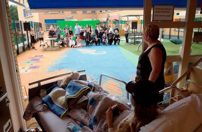 Te ziek voor eindmusical? Dan met groep 8 naar het ziekenhuis