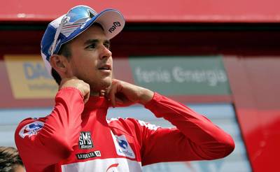 Nieuwe klassementsleider Molard krijgt tijdstraf