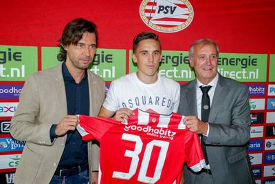 De Jong volgt Brands definitief op als technisch manager bij PSV