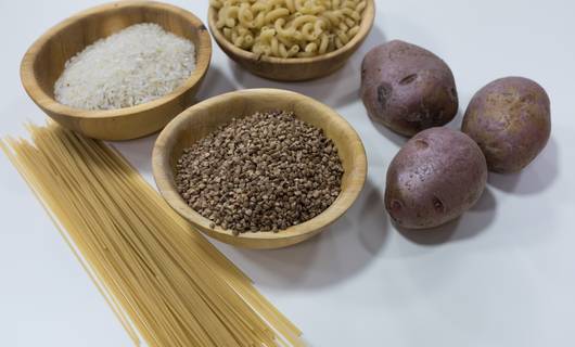 Hoe gezond zijn aardappelen, rijst en pasta nu écht?