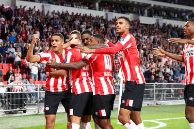 PSV begroet fors meer supporters dan voorheen in Europa League-duels