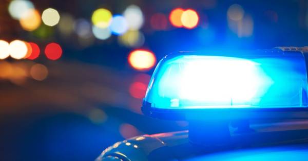 Bestuurder slaat op de vlucht na eenzijdig ongeval in Tilburg, maar wordt even later aangehouden.