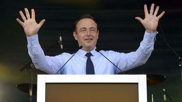 Bart De Wever voerde ooit gesprekken met Vlaams Belang: "Dat verhaal wordt altijd maar straffer ...