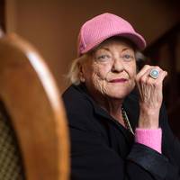 Viviane De Muynck (‘Knokke Off’): ‘Je moet als oudere de aandacht opeisen: híér ben ik!’