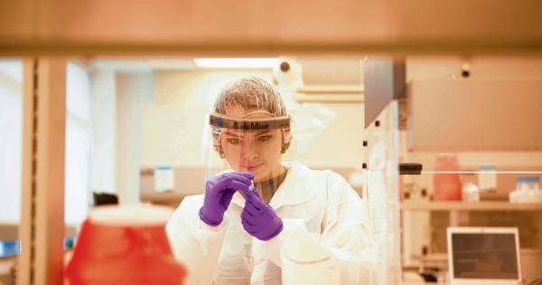 Donorkinderen melden zich massaal aan bij dna-databank - AD.nl