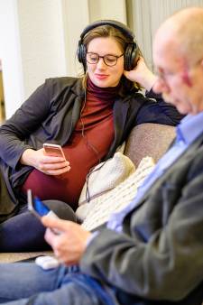 Is je kind schermverslaafd? ‘Het gaat erom of het gedrag problemen veroorzaakt’