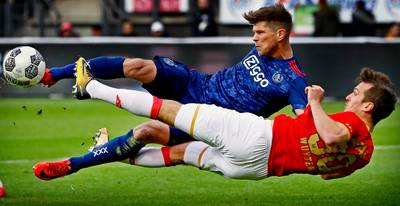 Ajax snakt naar clean sheet in uitduel, eindigt PSV weer tegen tien VVV'ers?