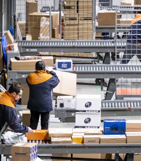 PostNL moet klanten en webwinkels teleurstellen door topdrukte na Black Friday