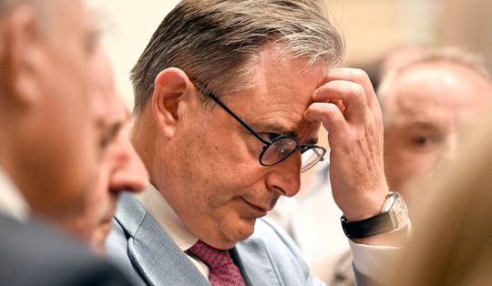 Niet naar New York: voor Bart De Wever telt nu alleen nog de bloedrode begroting