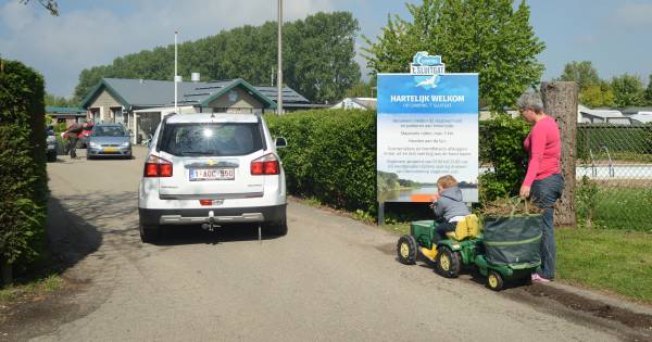 Straffen voor hardrijders op camping in Ouwerkerk