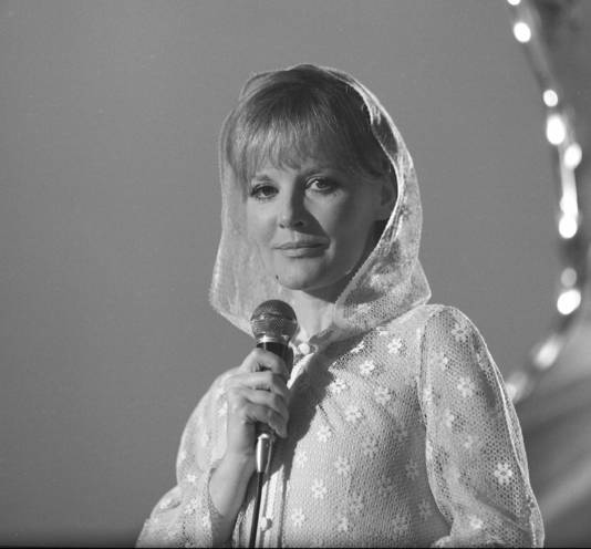 Jai Eu Recours à La Chirurgie Mais Cétait Il Y A Longtemps - 