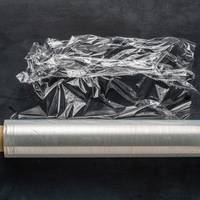 Waarom je plasticfolie beter in de vriezer kunt bewaren
