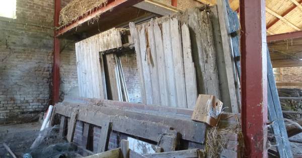 Tbc-huisje op fort De Voorne in Heerewaarden wordt in ere hersteld - Brabants Dagblad