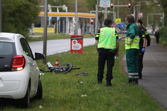 Verdachte Doodsteken Rik Van De Rakt 18 Uit Heesch Zeker Negentig Dagen Langer Vast Drama Doodgestoken Rik Uit Heesch Bd Nl