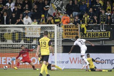 NEC verslaat Roda in knotsgekke wedstrijd