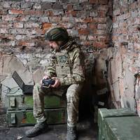 Heeft Oekraïne een primeur? Zelensky claimt inname Russische positie met alleen drones en gevechtsrobots