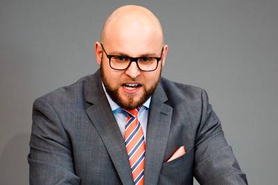 AfD in zwaar weer na onthullingen over invloed Rusland