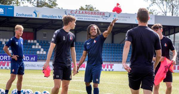 Davids Tipt Van Gaal Als Bondscoach Hij Heeft Bewezen Het Maximale Eruit Te Halen Nederlands Voetbal Ad Nl