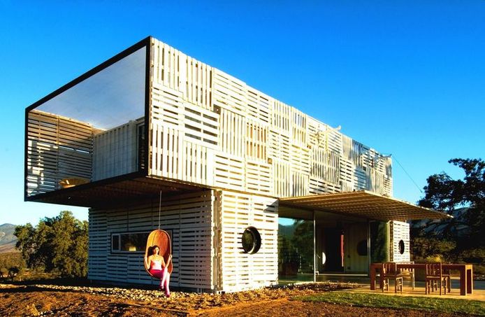 Wonderbaar Dit vrijstaande huis in Chili is gemaakt van zeecontainers | Wonen OM-83