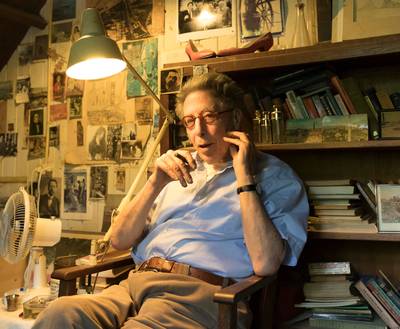 Erik (36) is superfan van schrijver Maarten Biesheuvel: ‘Die Bies is mindblowing!’