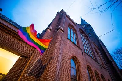 Meer homo’s en bi’s komen uit de kast, discriminatie blijft groot probleem
