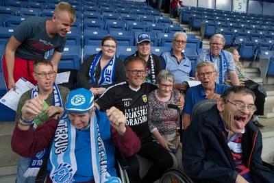 Henk de Jong blij met ovationeel applaus