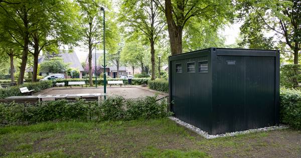 Illegale hut bij jeu de boulesbaan in Gerwen moet weg - Eindhovens Dagblad