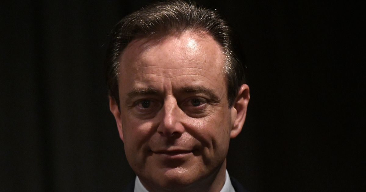 Bart De Wever klaagt 'apartheid' in Antwerpen aan | politiek | De Morgen