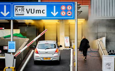 Kamervragen SP over hoge parkeertarieven bij ziekenhuizen: ‘Inkomsten naar patiëntenzorg’