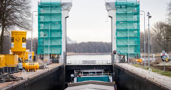 Opnieuw vertraging: sluis in Delden gaat pas zaterdag open