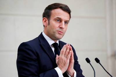 Franse president Macron belooft strengere wetgeving tegen daders van incest