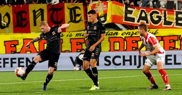 Van der Venne legt joker op tafel en troeft iedereen af - De Stentor
