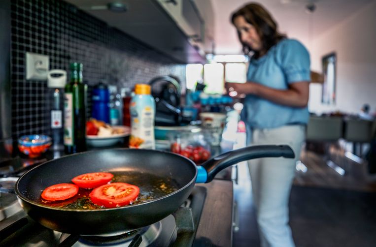 Wetenschappers Verbied De Anti Aanbaklaag En Waterafstotende Regenjas De Volkskrant