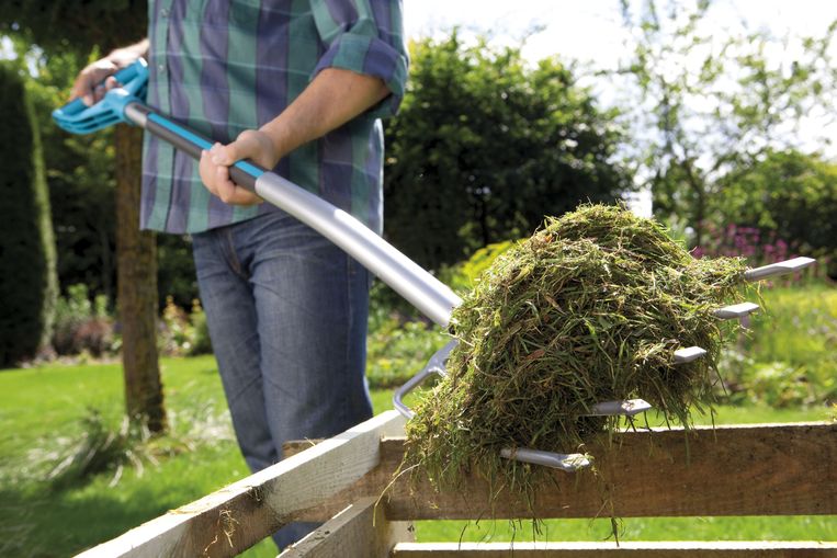 Composthoop in je tuin: wat mag er wel, en vooral niet op? “Goede compost stinkt nooit”