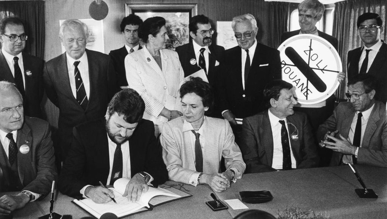 Schengen-verdrag aanpassen? Niet zo snel | De Morgen