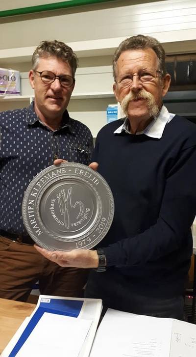 Martien Kleemans geëerd als bestuurslid Ysvereniging