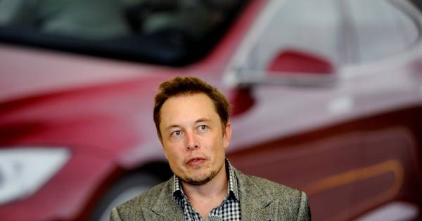 Achter De Blinkende Facade Van Tesla Schuilen Honderden Miljoenen Verlies Dus Grijpt Musk Naar Bizarre Afleidingsmanoeuvres Autobedrijven Hln Be