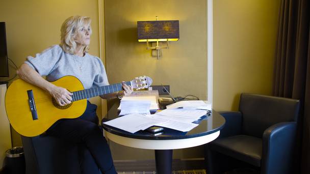 De vele gezichten van Tineke Schouten