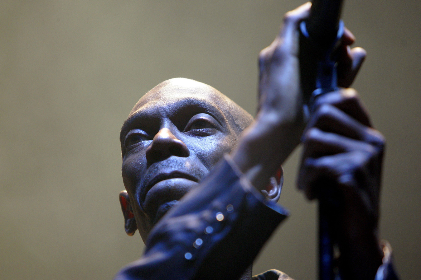 Faithlessfrontman Maxi Jazz komt naar Vestrock Foto bndestem.nl