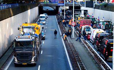 In de vrachtwagen naar bouwersprotest in Den Haag, zo ging dat eraan toe