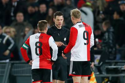 Van Persie neemt het op voor Jørgensen: ‘Het was een klein tikje’