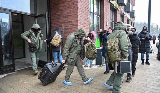 Kritiek op Kremlin zwelt aan na aanslag op Russische generaal: ‘Willen we vechten of alleen maar doen alsof?’