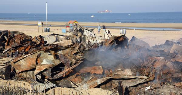 Afgebrand strandpaviljoen Puur in Groede heropent dit voorjaar nieuw en groter gebouw - BN DeStem