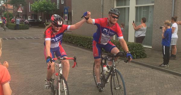 Joyce Rombouts 'gaat kapot' in monsterrit Parijs-Luyksgestel - Eindhovens Dagblad