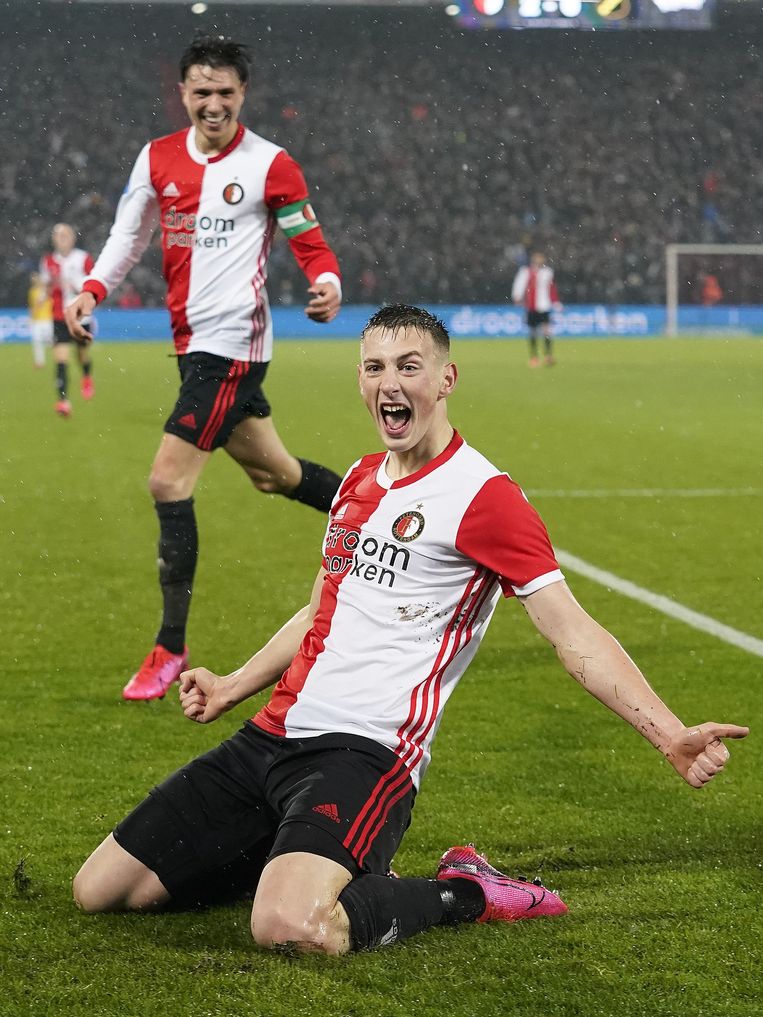 Download Voetballer Feyenoord Manen PNG