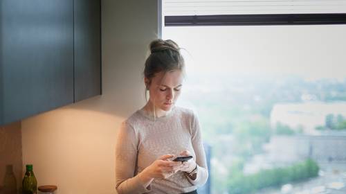 Plaag op Instagram: waarom word je de jongste tijd zo vaak getagd in vreemde (lees: ongepaste) foto’s?