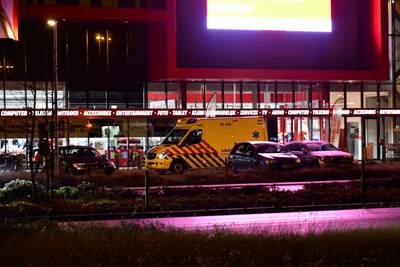 Vermeende winkeldief gewond bij vluchtpoging uit MediaMarkt in Duiven
