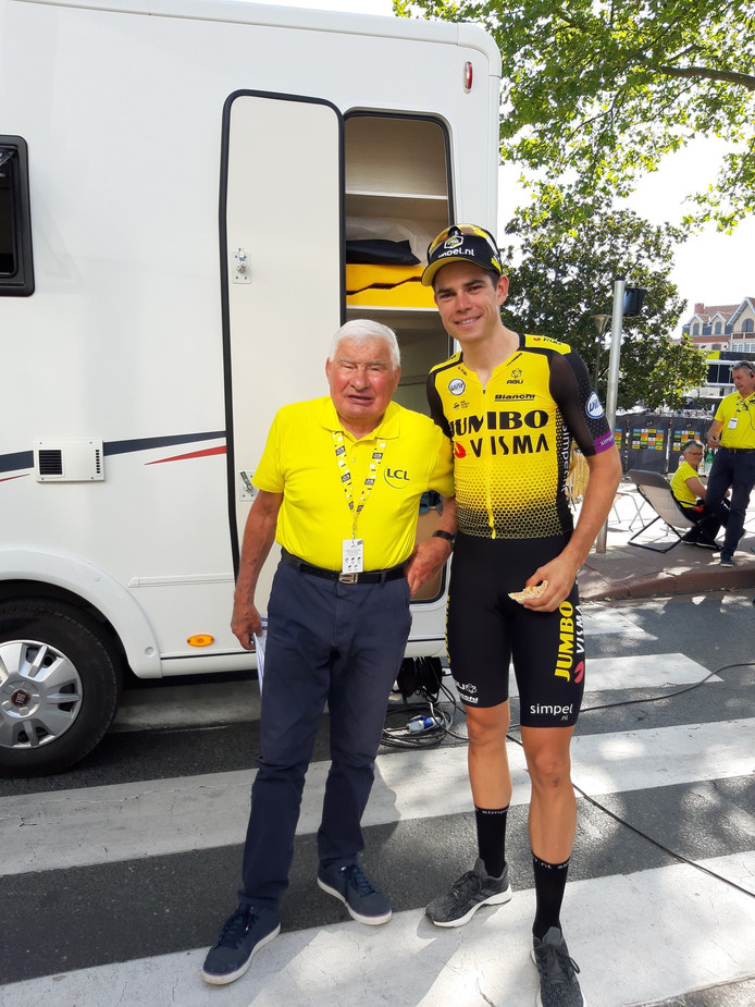 Poulidor geniet van Van Aert: 'Wout is geweldig en verrast ...