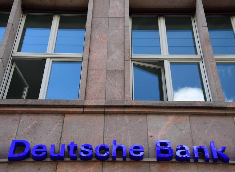 Woningcorporatie Vestia eist 800 miljoen van Deutsche Bank ...
