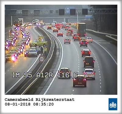 Ochtendspits vol ongelukken op A12 in de regio